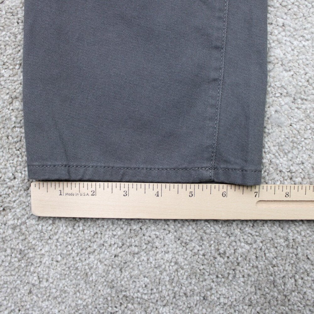 GAP Denim Chino Pants NWT Mens 30x32 Gray Straight Leg Flat Front Mid Rise - Picture 5 of 15